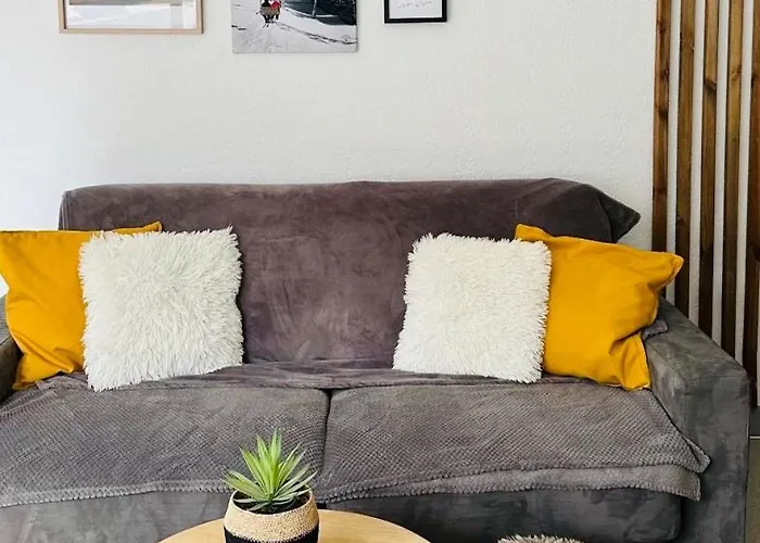 Apartment Nid Cosy Avec Vue Montagne, Proximite Commerce, 100 M Des Telecabines *